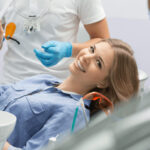 Descoperă cele mai avansate tehnici de aplicare a fațetelor dentare într-un articol captivant. Află cum poți obține un zâmbet perfect!